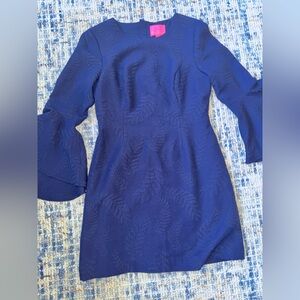 LILLY PULITZER Elegant Navy Blue Dress with Bell Sleeves EXCELLENT SZ 8